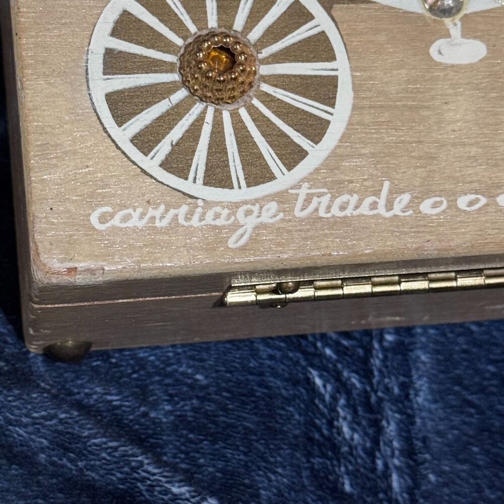 Vintage 1962 Enid Collins of Texas Carriage Trade Jeweled  Box Purse All Jewels - Picture 5 of 15